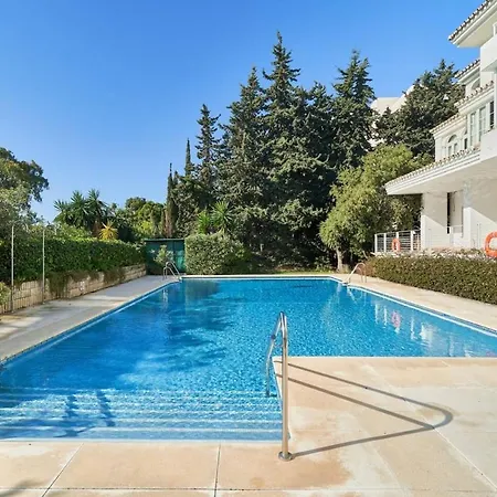 Apartment Fantastic Ph Near Hard Rock Walk To Rdr479 Marbella